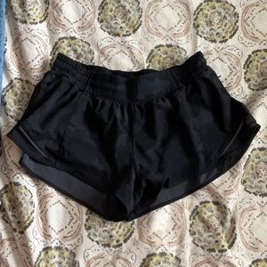 Lululemon shorts camo size 10 regular